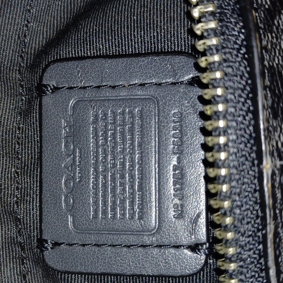 🐾Gray BLACK Patterned Crossbody Bag🎉 - Picture 9 of 13